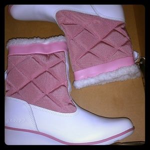 Lugs snow/ rain boots